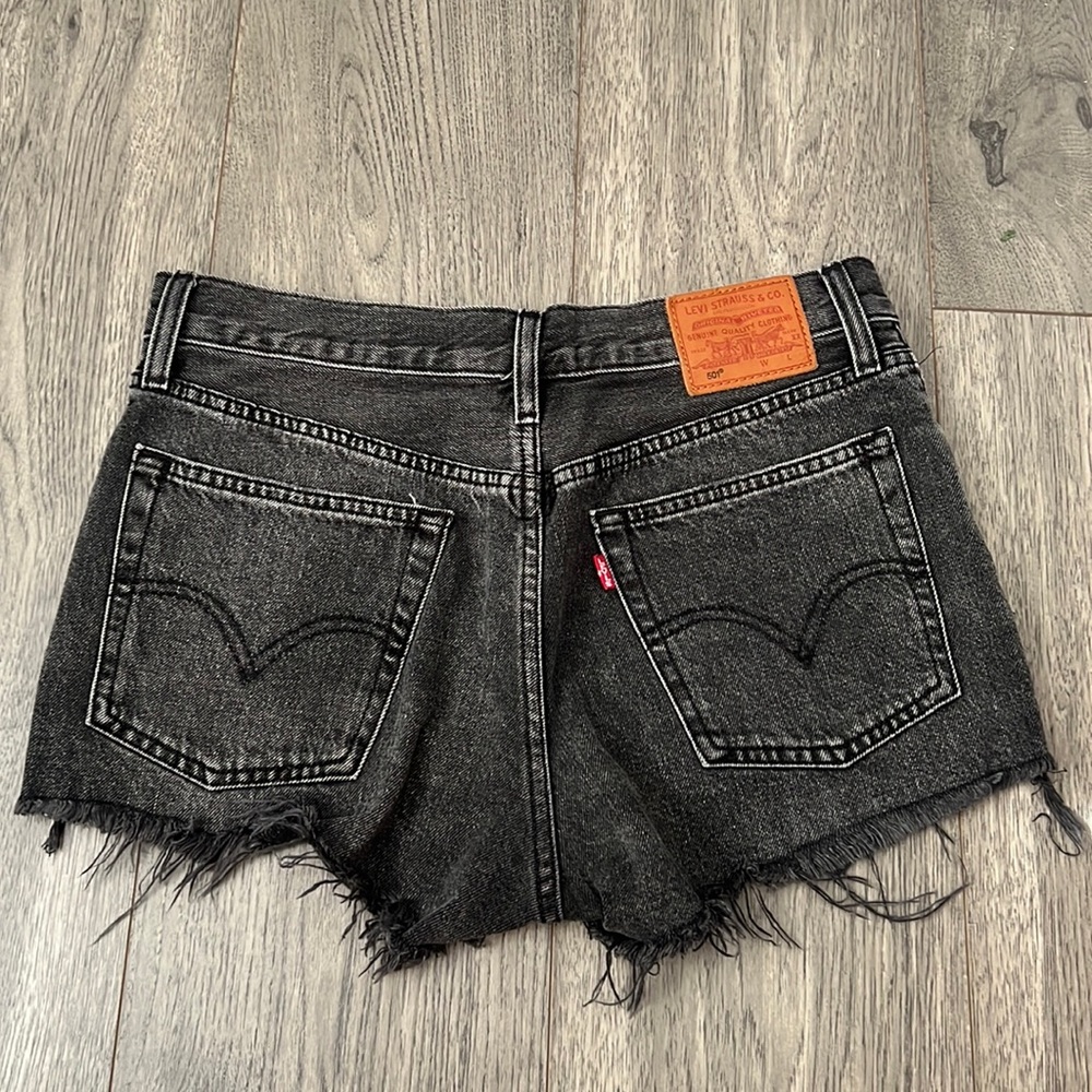 LEVIS 501 JEAN SHORTS